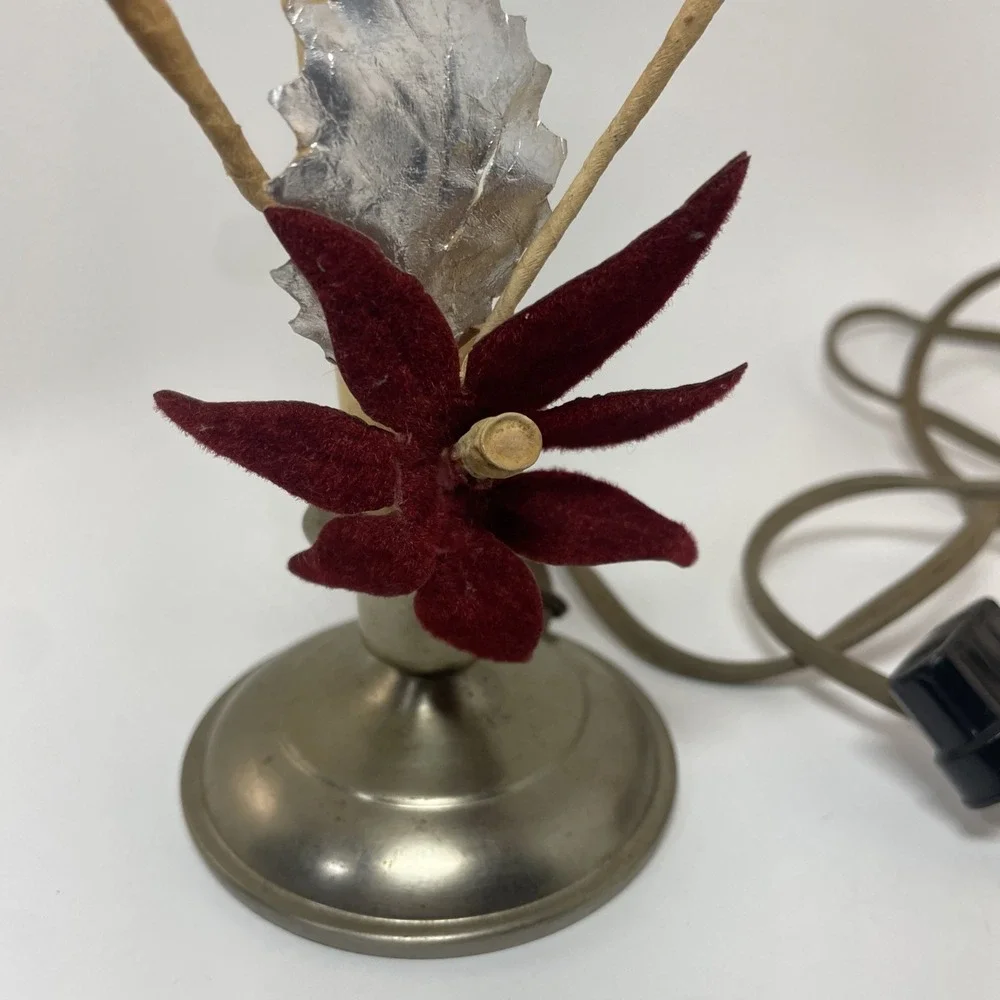 Holiday Lighted‎ Table Decoration Candle (lot 1758)
